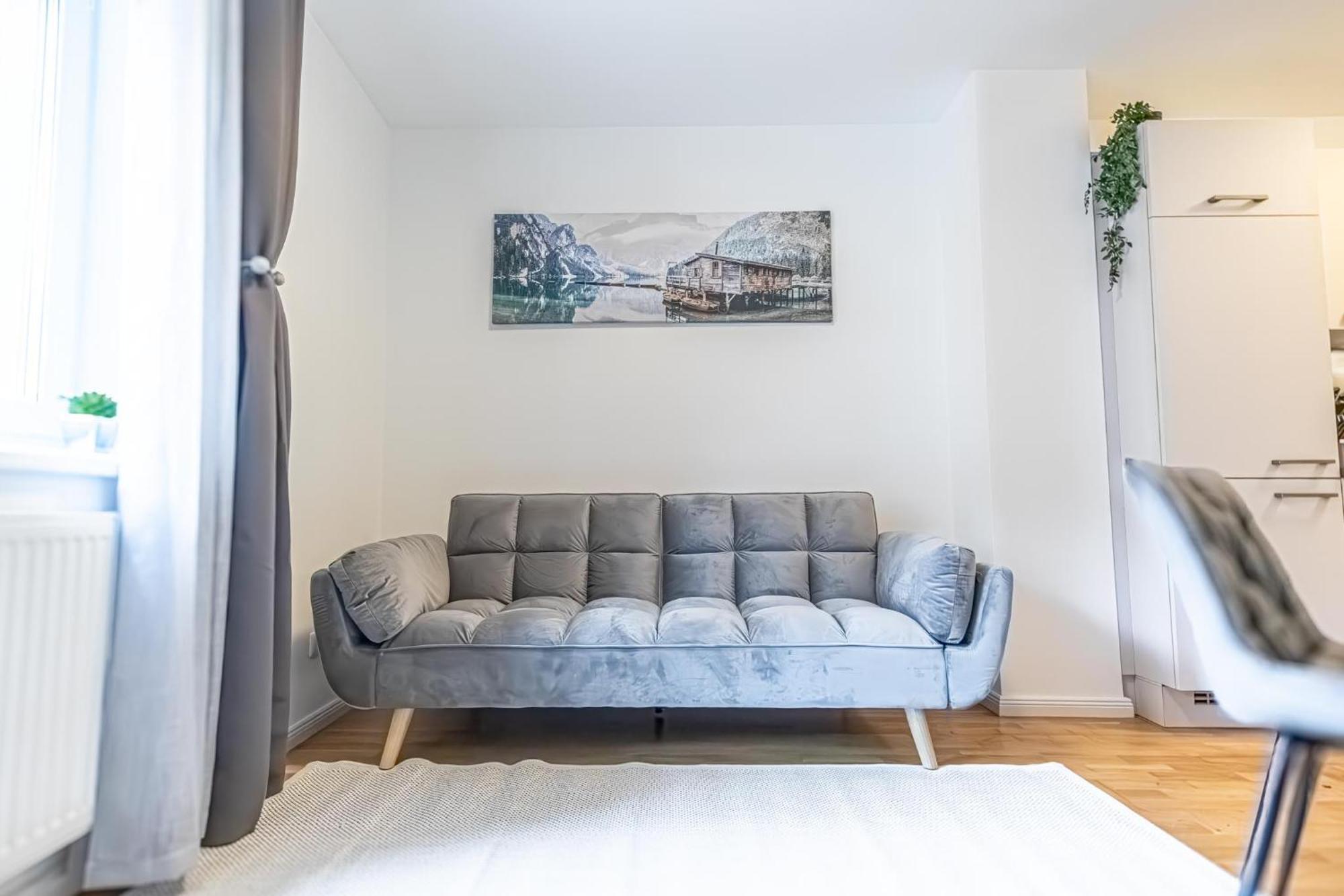 9-min To Center, Comfy 1br And 1lr With Balcony Apartment Wien